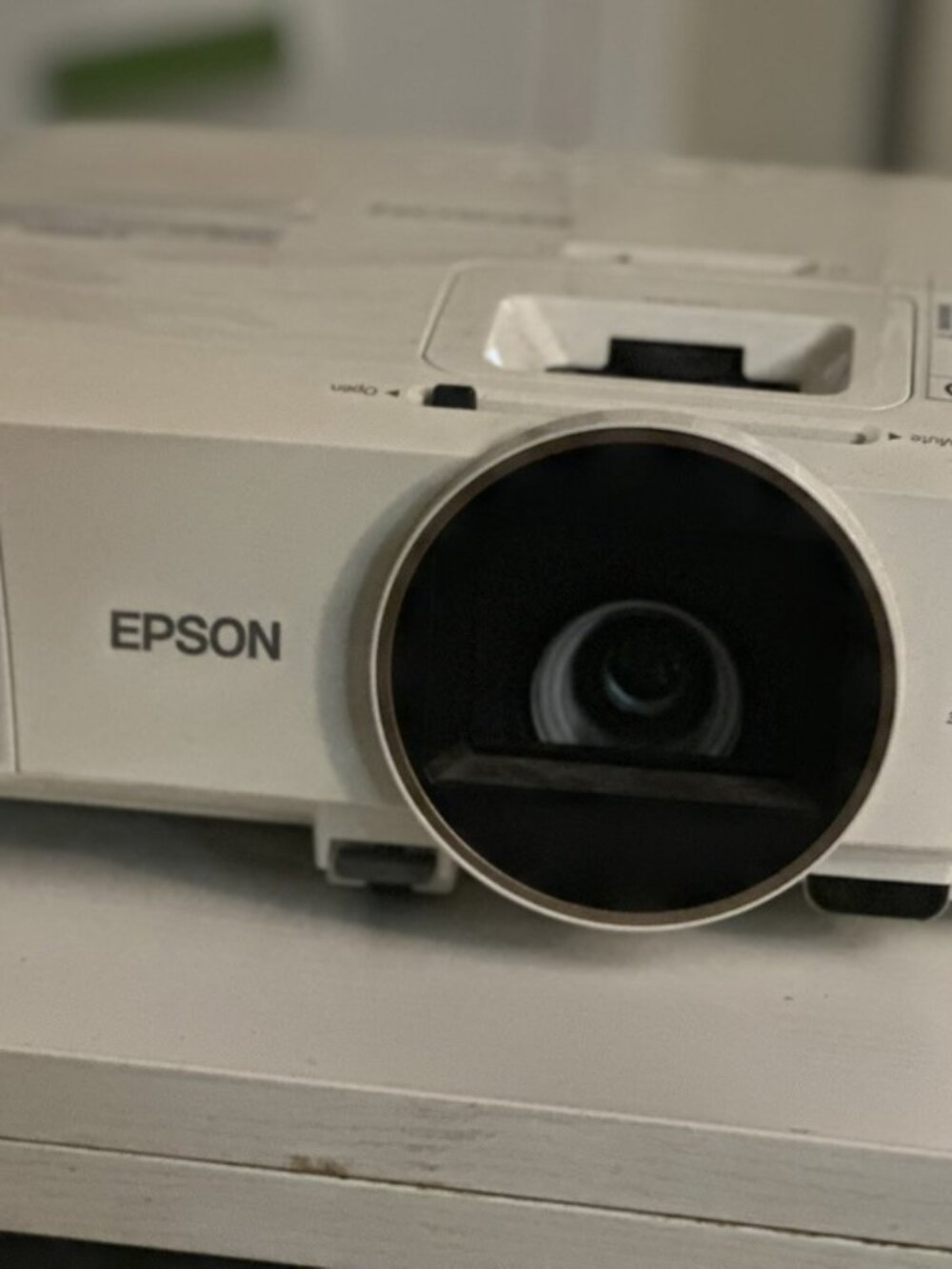 Epson Home Cinema 2150 1080p Projector Wireless 3D 171 Lamp Hours